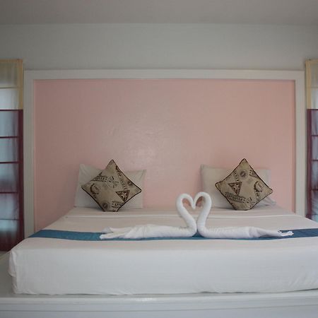 Phuket Racha Kata Homestay Ngoại thất bức ảnh