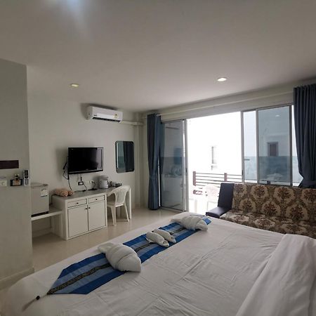 Phuket Racha Kata Homestay Ngoại thất bức ảnh