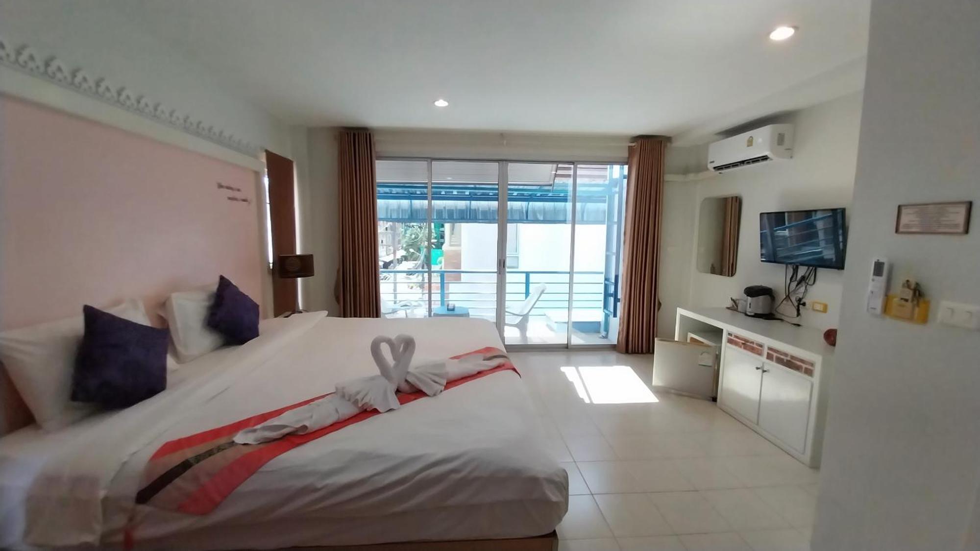 Phuket Racha Kata Homestay Ngoại thất bức ảnh