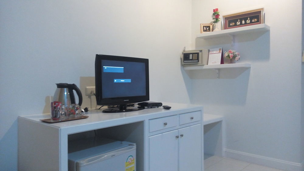 Phuket Racha Kata Homestay Ngoại thất bức ảnh